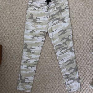 Sanctuary light Camo skinny pant